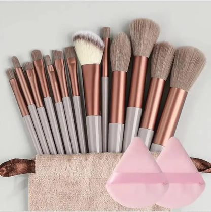 Soft Fluffy Cosmetic Powder Eyeshadow Make Up Brush Beauty Tool